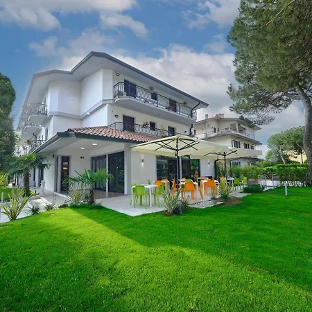 Hotel Vittoria 3*